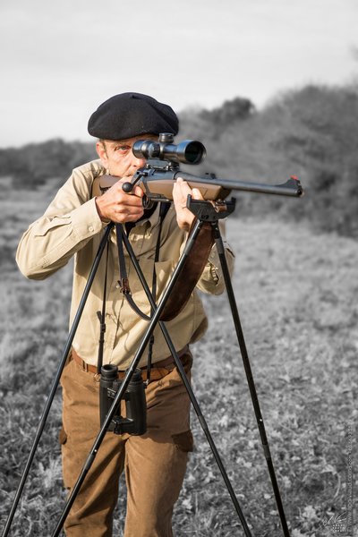 Vierbein-Zielstock, Monopod, Bipod oder Tripod: Jagd-Vergleich
